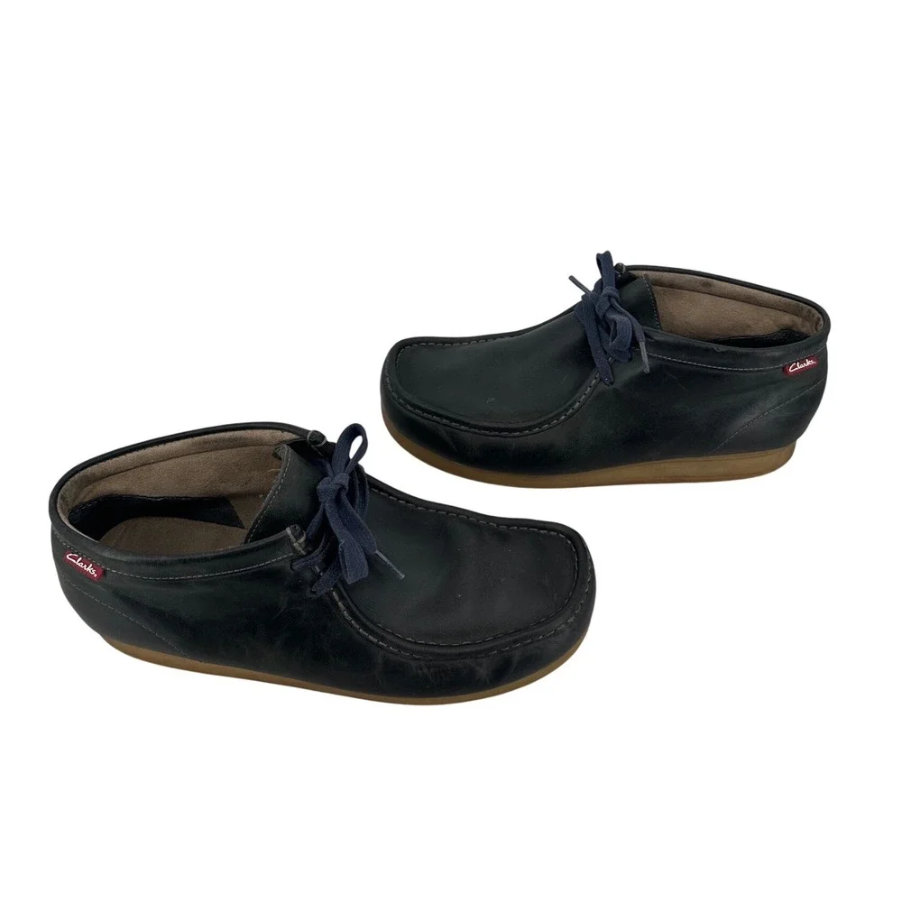 Clarks wallabee chukka